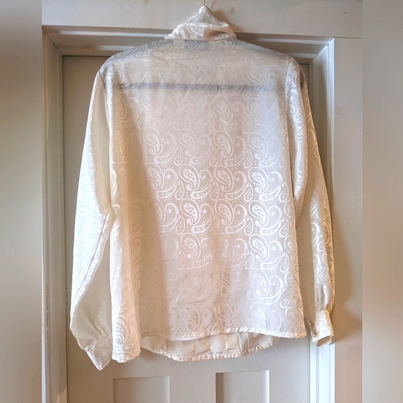 Vintage Satin Blouse - Picture 3 of 16